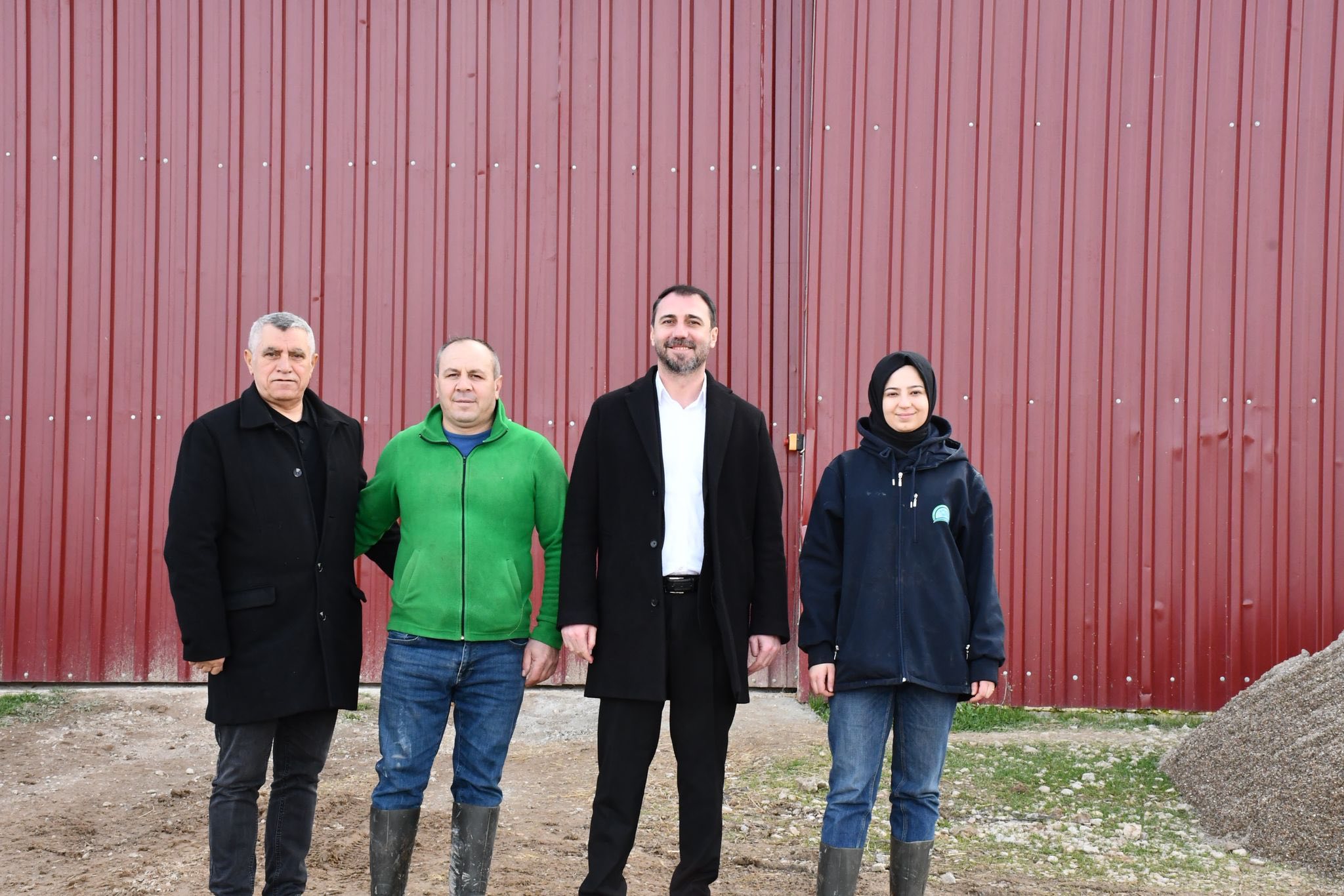 Beylikova Belediye Başkanı Hakan Karabacak'tan Çiftliğimize Ziyaret